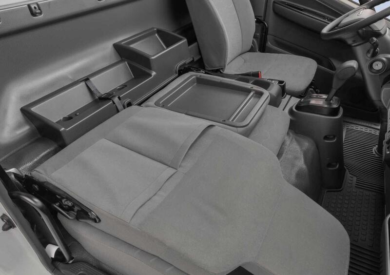 Isuzu N (2021-->>) (10)