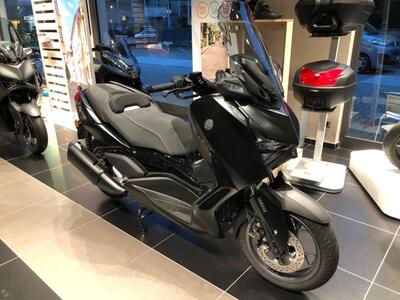 Yamaha X-Max 300 Tech Max (2021 - 24) nuova