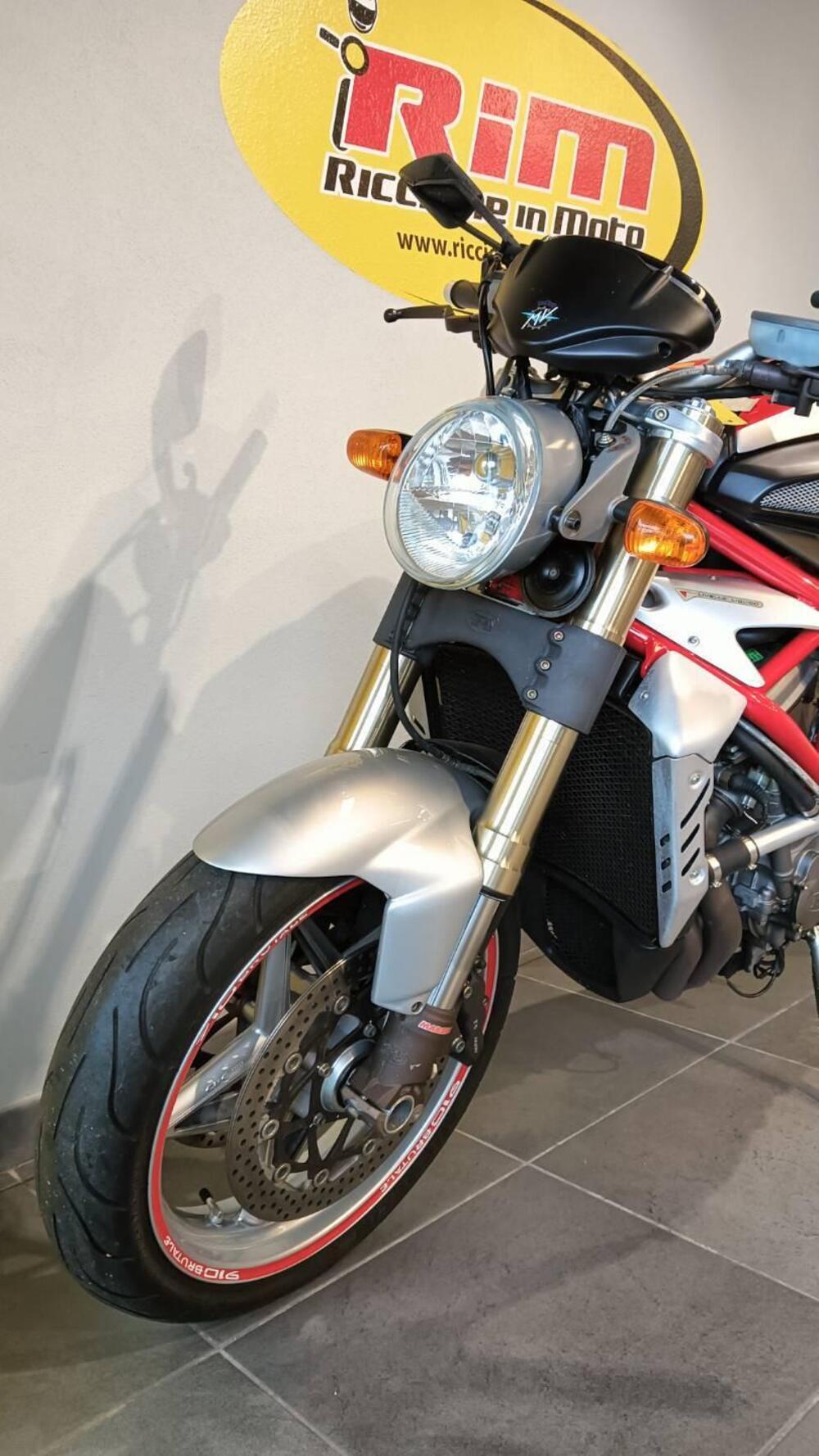 MV Agusta Brutale 910 R (2006 - 11) (15)
