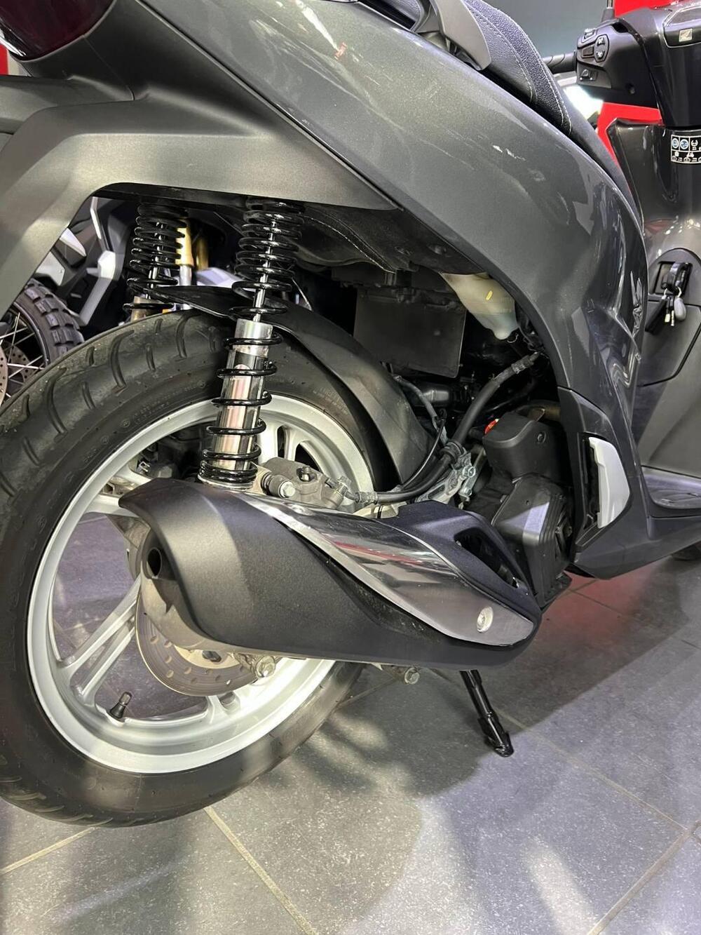 Honda SH 150i (2020 - 23) (4)