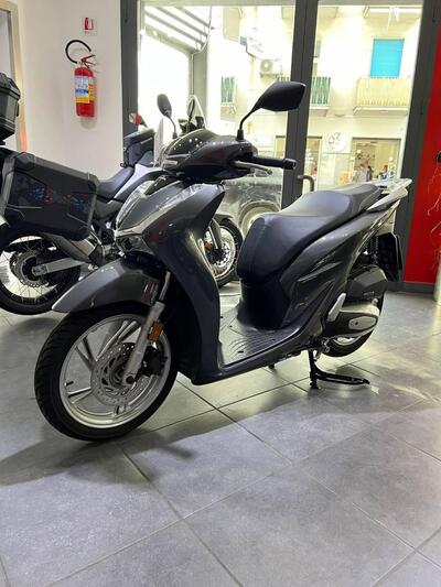 Honda SH 150i (2020 - 23) usata