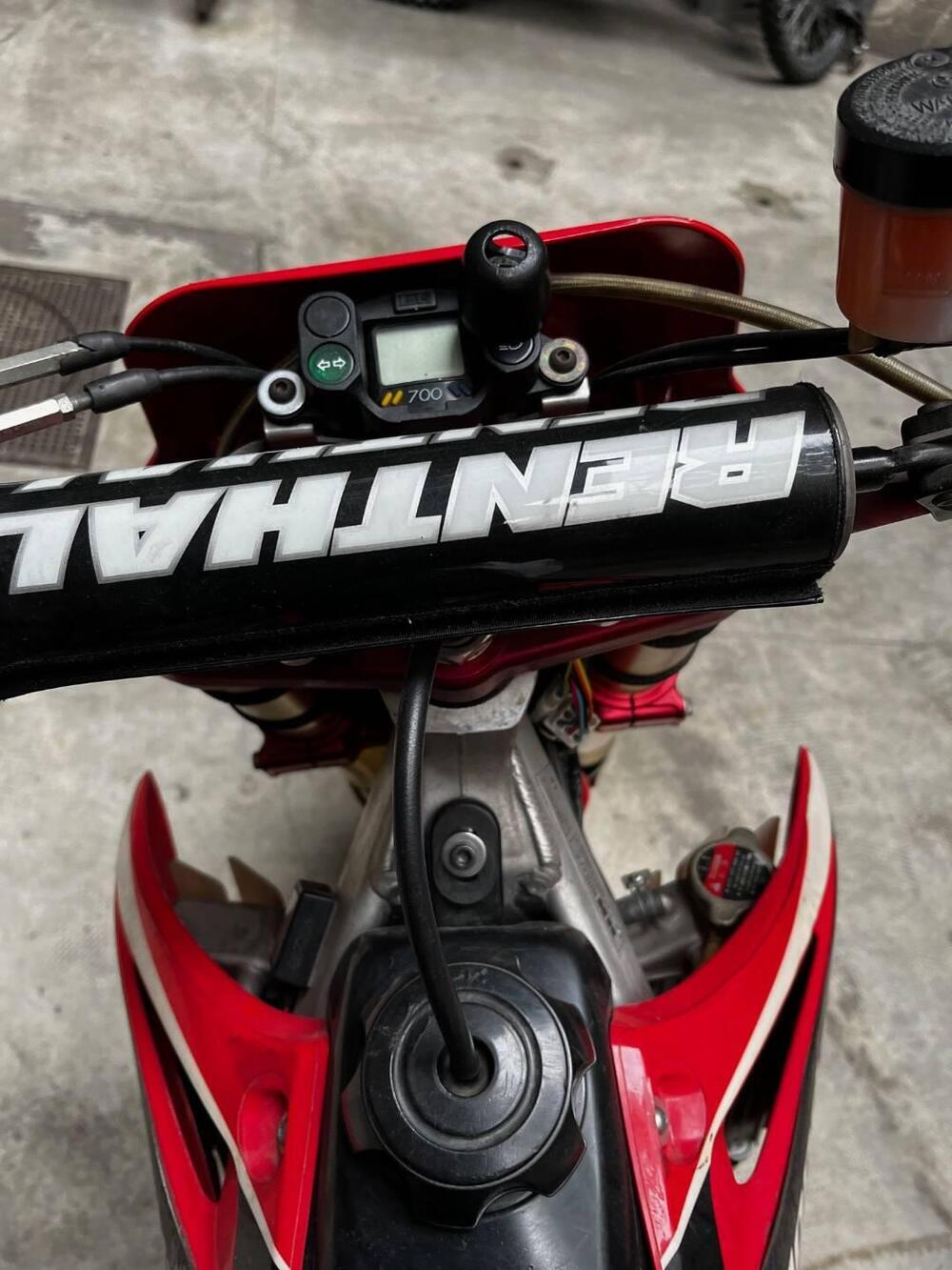 Honda CRF 450 R (2003 - 04) (5)