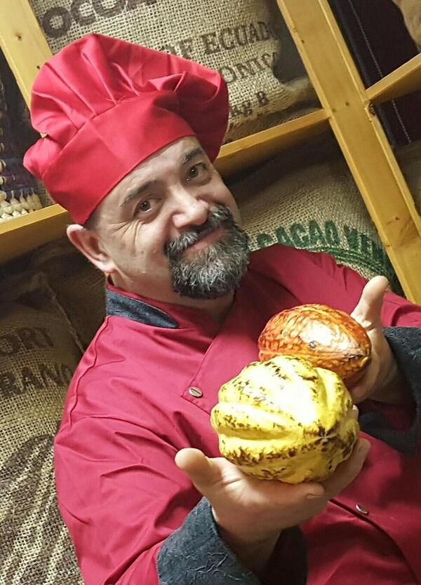 Gambero Rosso come Forbes? Il maestro Bessone: &ldquo;Diecimila euro per il bollino Top Food 2025, &egrave; il mercato delle vacche&rdquo;. La pasticceria? &ldquo;Marchetta collettiva&rdquo;. Massari? &ldquo;Come il verme sulla canna&rdquo;. E su Slow Food e i premi...