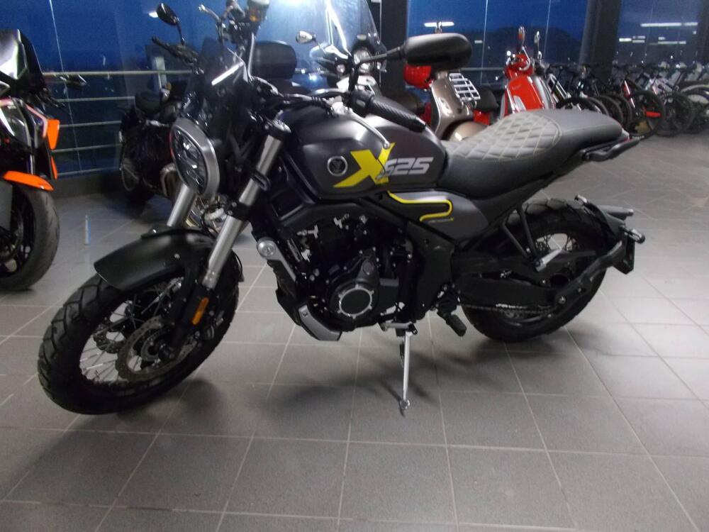 Voge Trofeo 525ACX Scrambler (2023 - 25) (5)