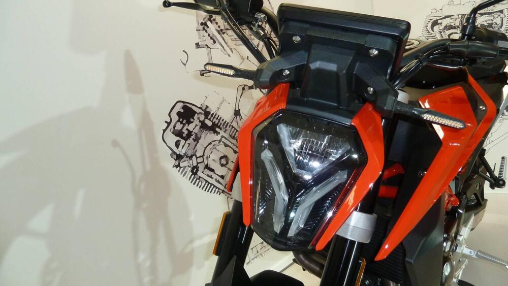 Swm Hoku 400 (2023 - 25) (8)