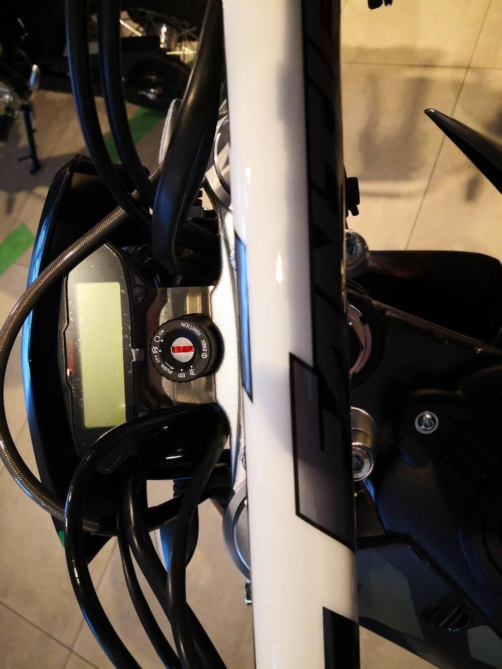 Fantic Motor XMF 125 Performance (2025) (12)