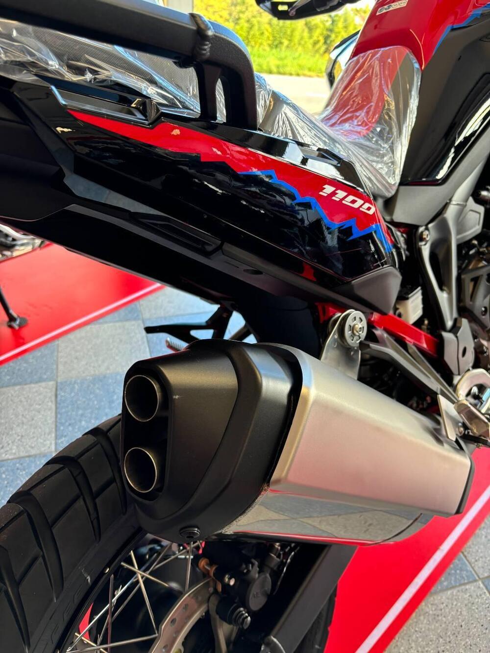 Honda Africa Twin CRF 1100L ES (2024 - 25) (6)