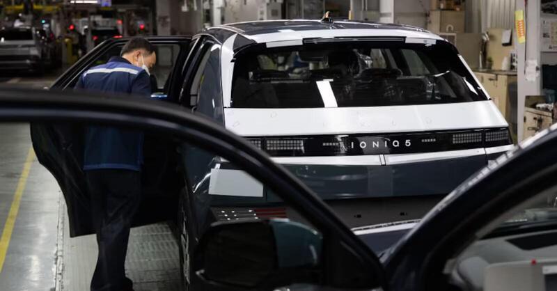 Hyundai: tre dipendenti morti durante un test di un'auto in Corea
