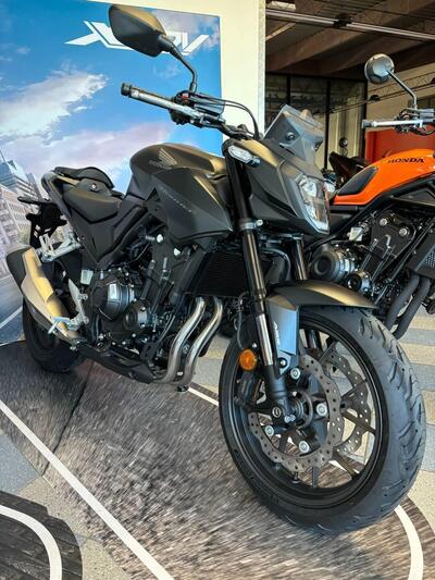 Honda CB 500 Hornet (2024 - 25) nuova