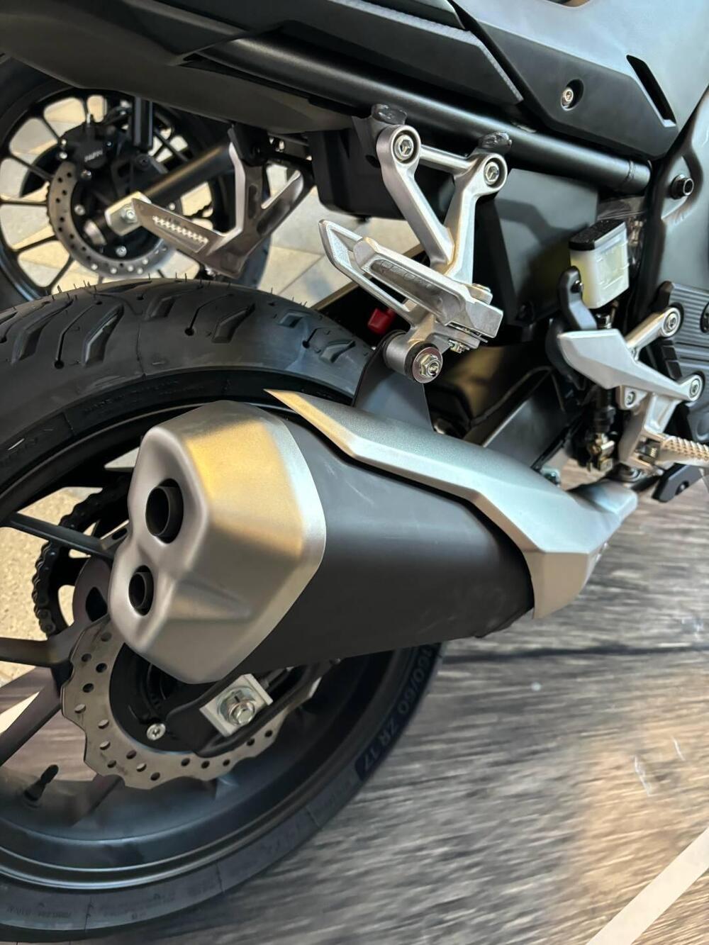 Honda CB 500 Hornet (2024 - 25) (8)