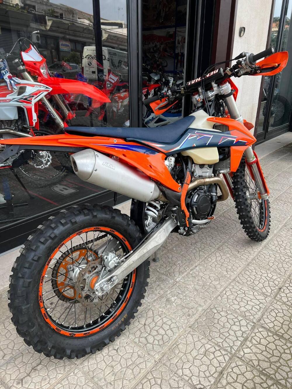 KTM 250 EXC TPI (2022) (2)