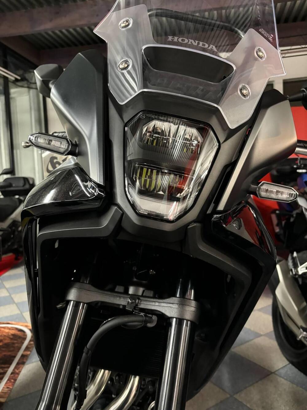 Honda NX500 (2024 - 25) (9)