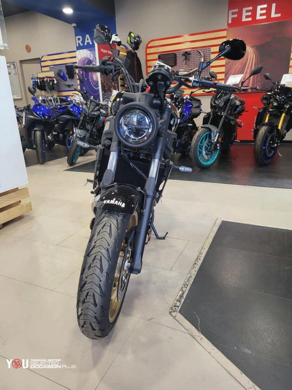 Yamaha XSR 700 (2022 - 25) (3)