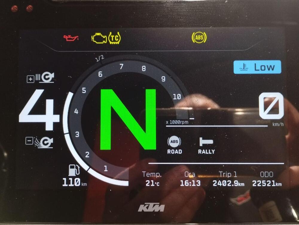 KTM 1290 Super Adventure R (2022 - 25) (4)