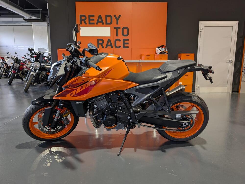 KTM 990 Duke (2024 - 26) (2)