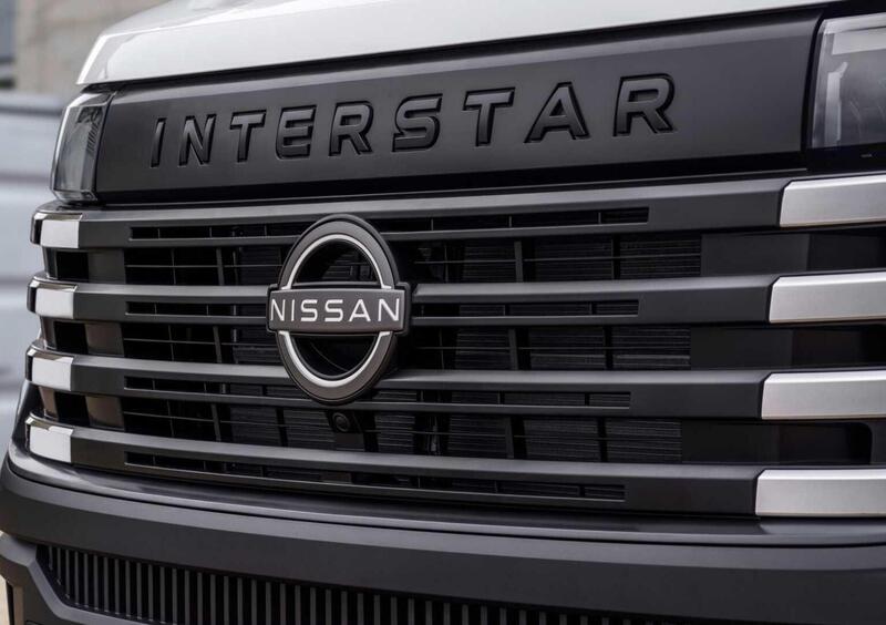 Nissan Interstar Furgone (19)