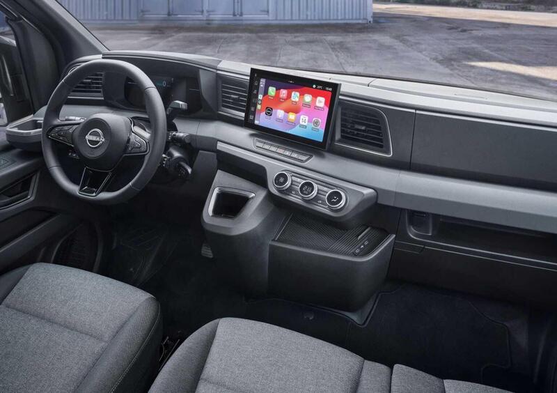 Nissan Interstar Furgone (13)