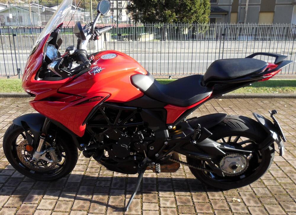 MV Agusta Turismo Veloce 800 Rosso (2021 - 23) (3)