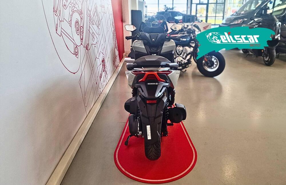 Honda Forza 350 (2025) (7)