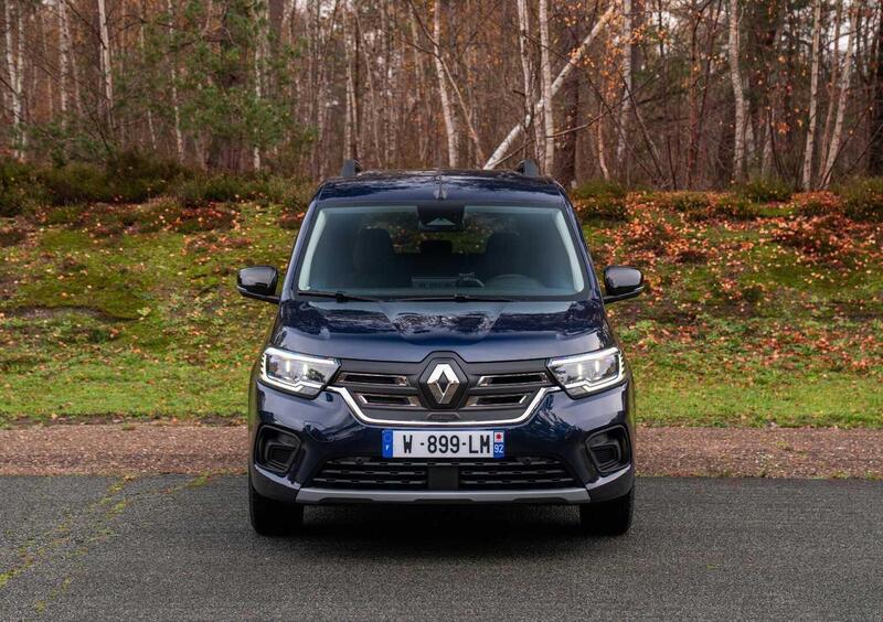 Renault Kangoo (2021-->>) (4)