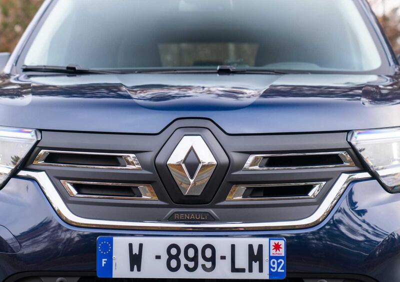 Renault Kangoo (2021-->>) (14)