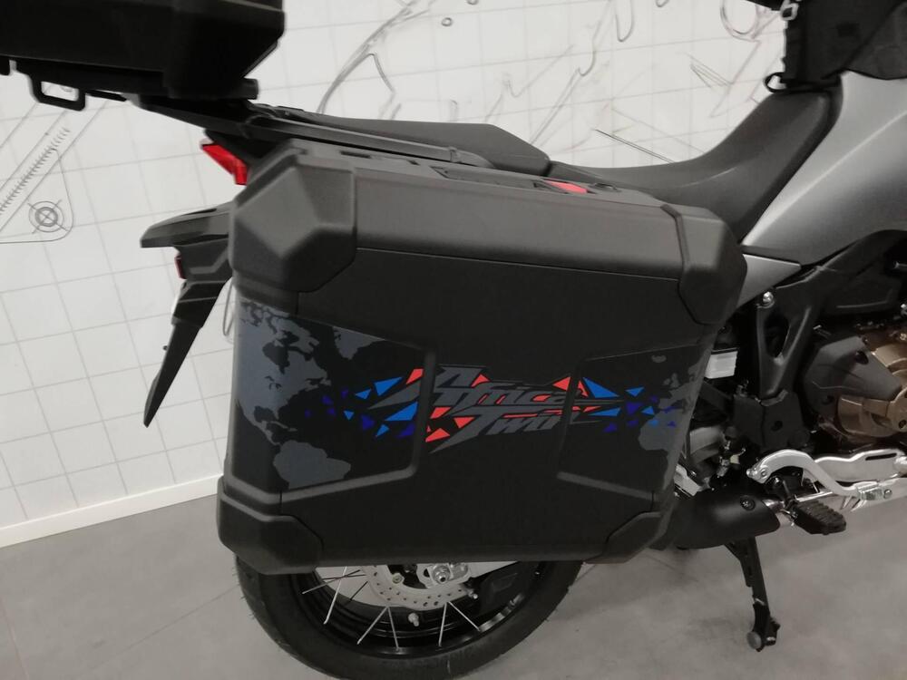 Honda Africa Twin CRF 1100L Adventure Sports DCT Travel Edition (2024 - 25) (18)