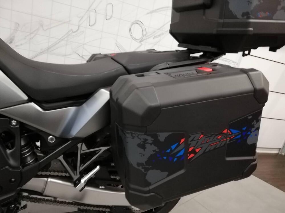 Honda Africa Twin CRF 1100L Adventure Sports DCT Travel Edition (2024 - 25) (16)