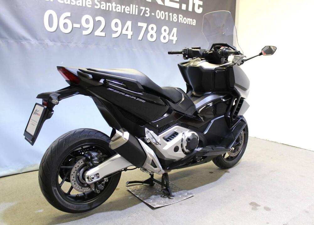 Honda Forza 750 DCT (2021 - 24) (4)