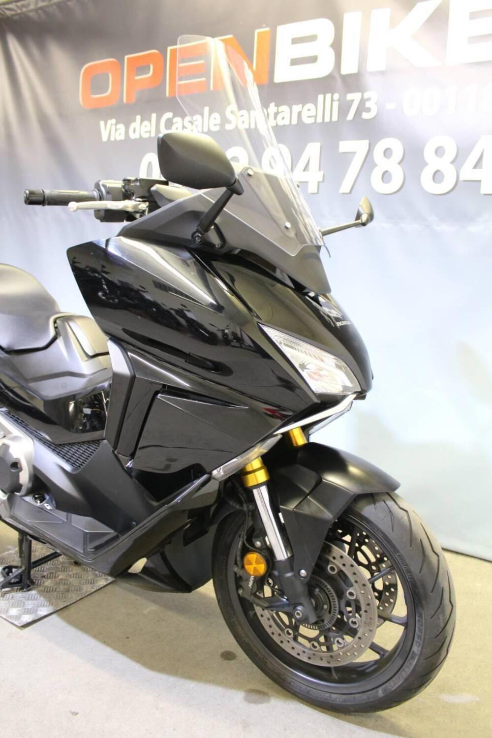 Honda Forza 750 DCT (2021 - 24) (8)