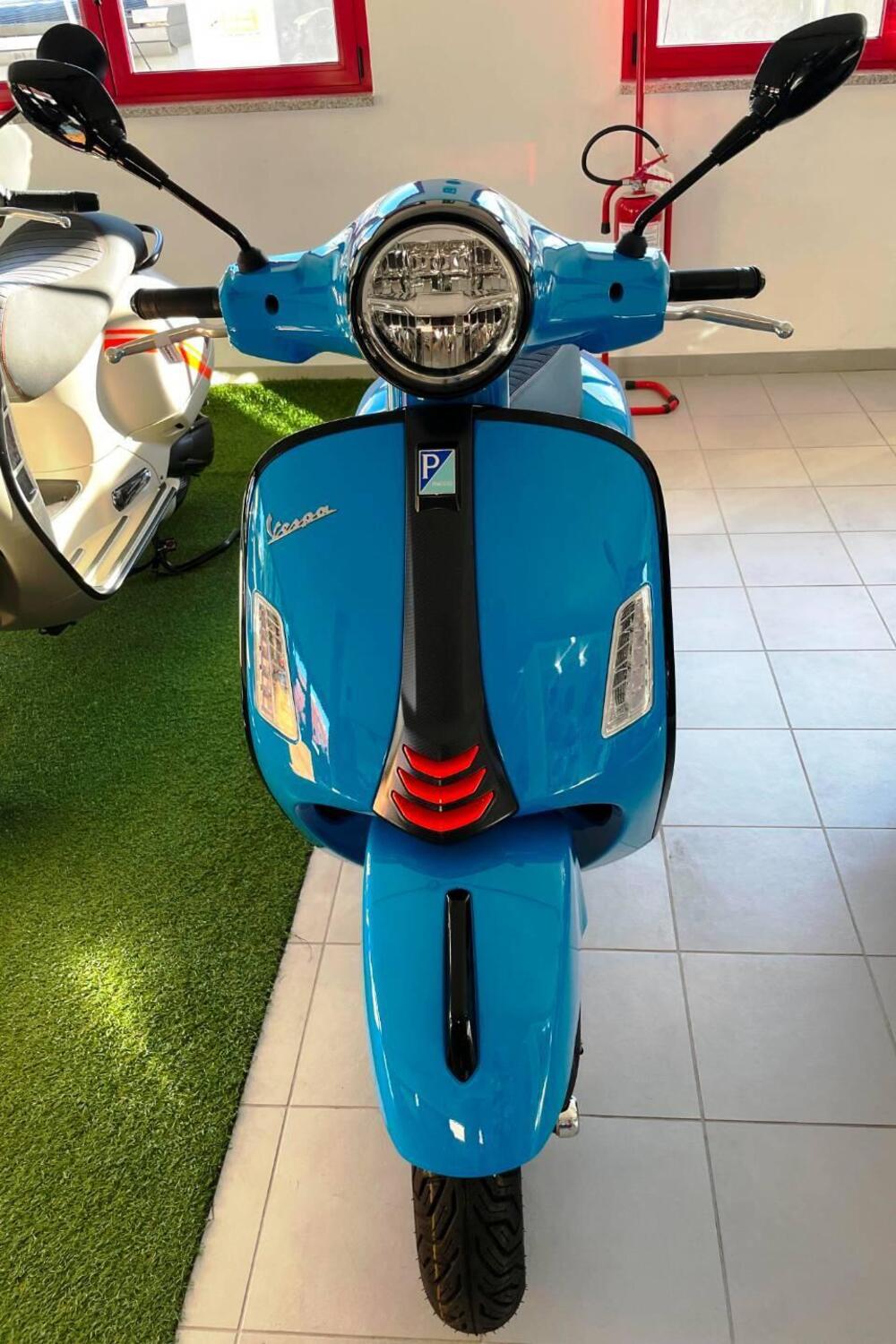 Vespa GTS 310 Supersport (2025) (4)