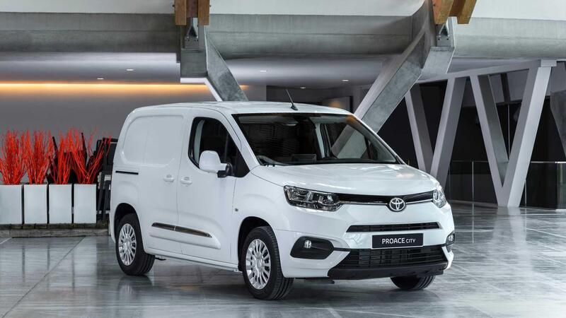 Toyota Proace City Furgone (2023-->>)