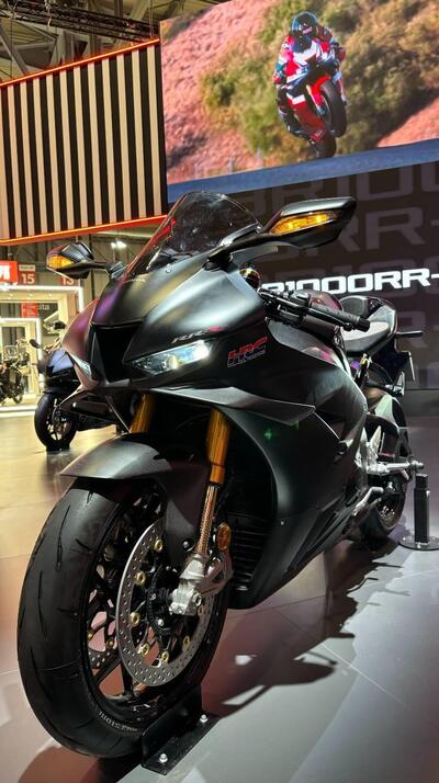 Honda CBR 1000 RR-R Fireblade SP Carbon Edition (2024 - 25) nuova