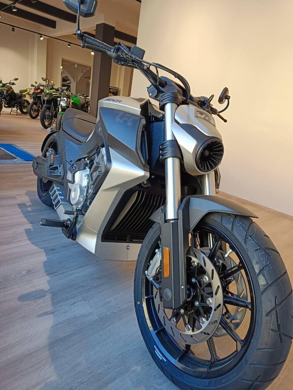 Benda Motorcycles LFC 700 (2024 - 25)