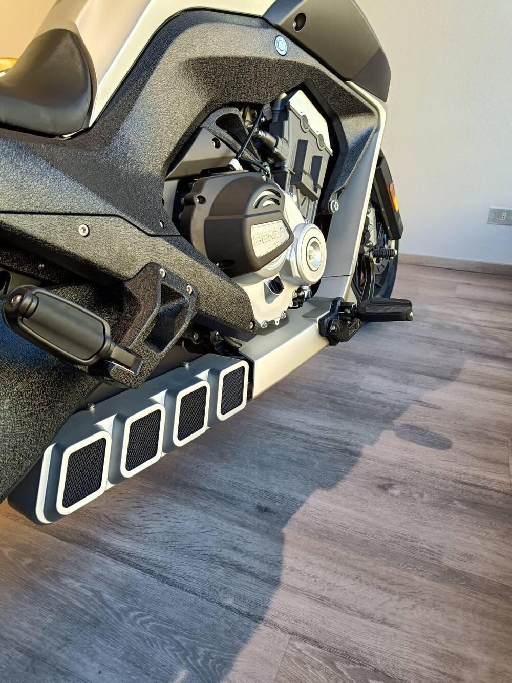 Benda Motorcycles LFC 700 (2024 - 25) (3)