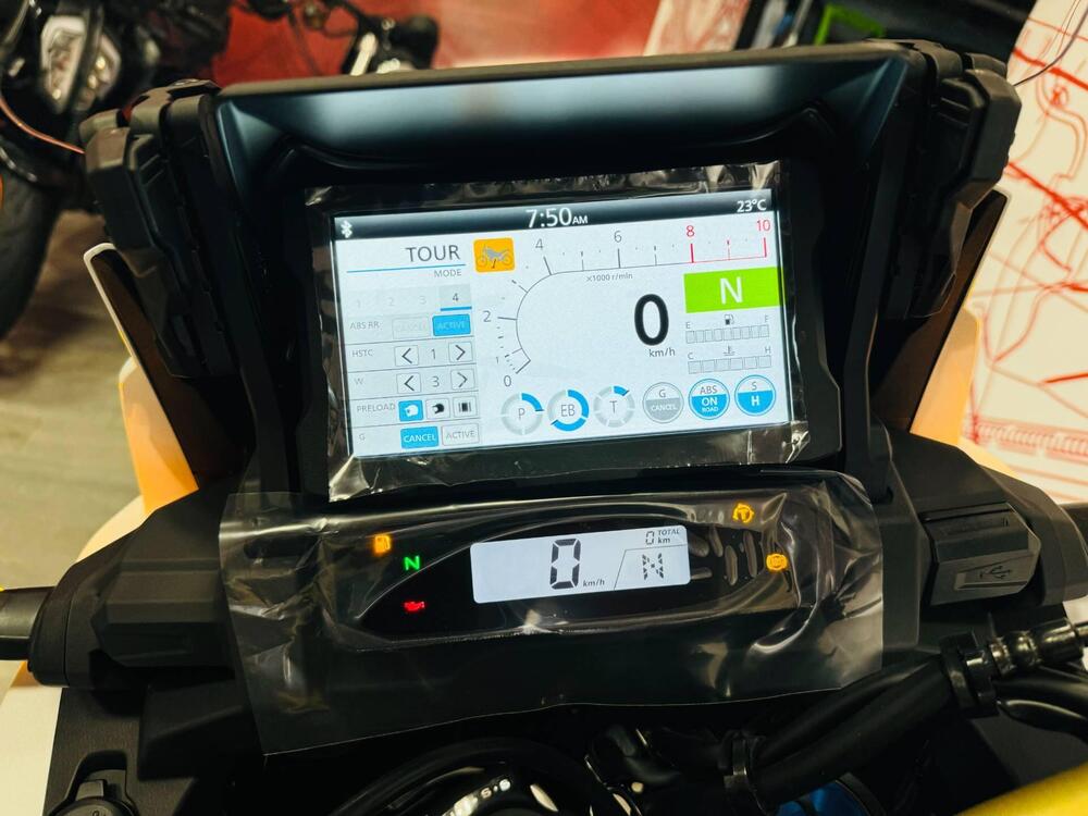 Honda Africa Twin CRF 1100L Adventure Sports DCT (2024 - 25) (15)