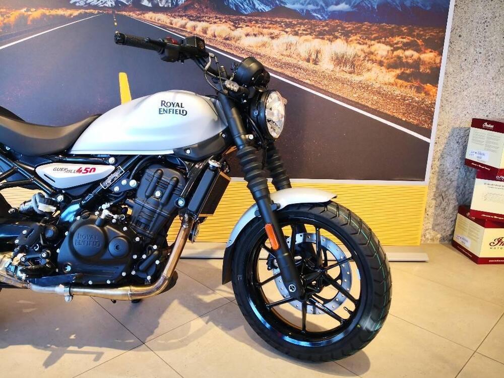Royal Enfield Guerrilla 450 (2024 - 26) (4)