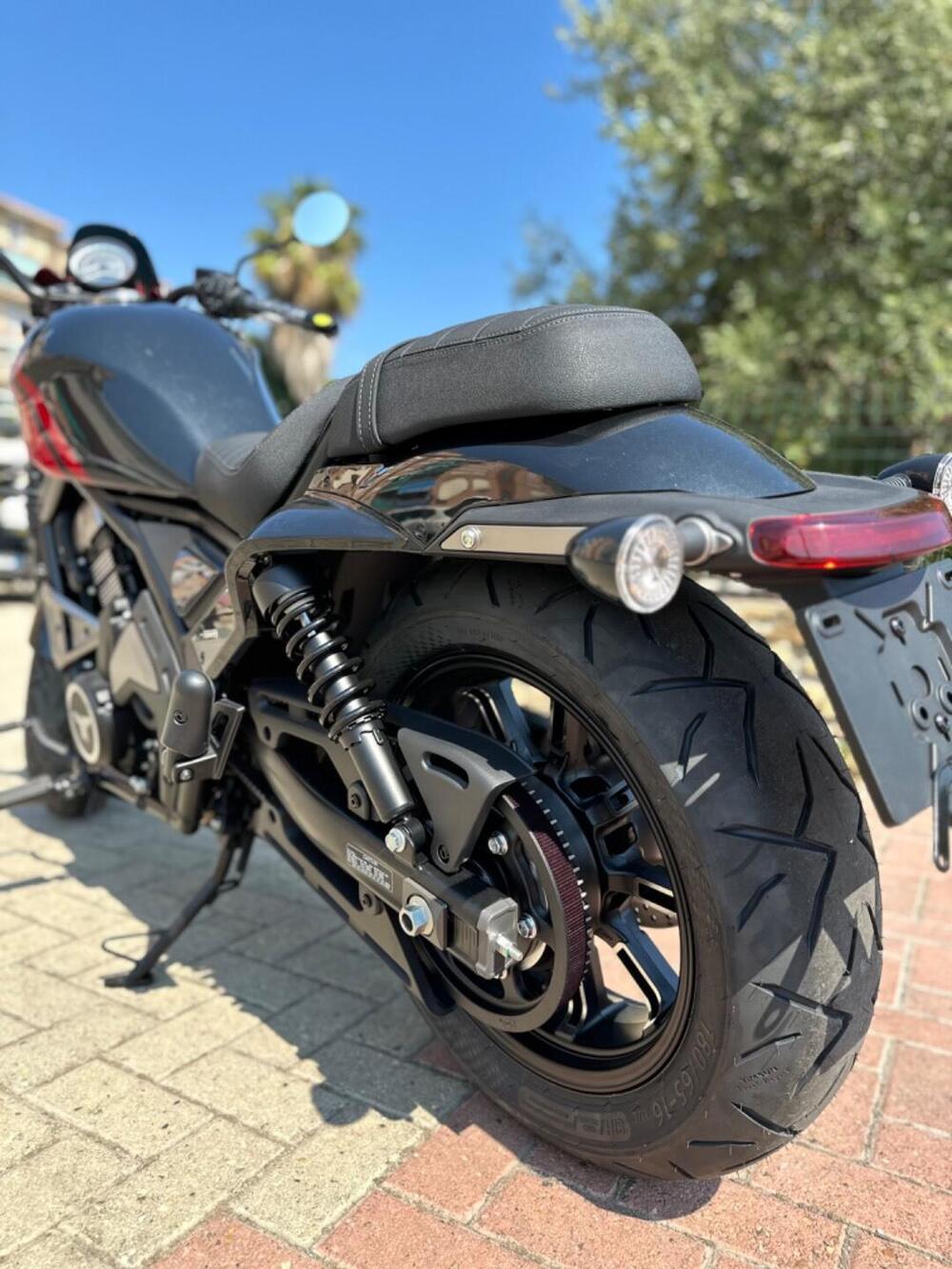 Moto Morini Calibro Custom (2024 - 25) (7)