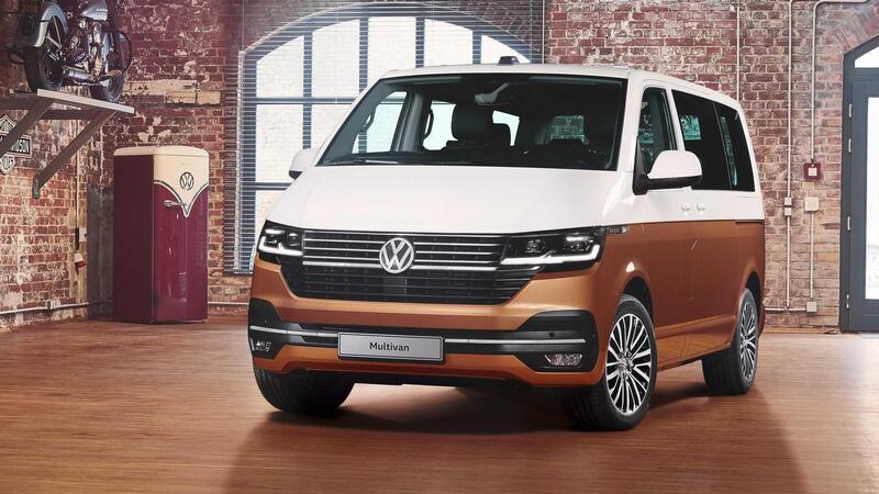 Volkswagen Veicoli Commerciali T6.1 Transporter 28 2.0 tdi 150cv kombi Business p.c. dsg7