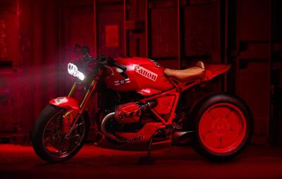 Una BMW R nineT come non l'avete mai vista: si ispira all'anime "Akira" [GALLERY]