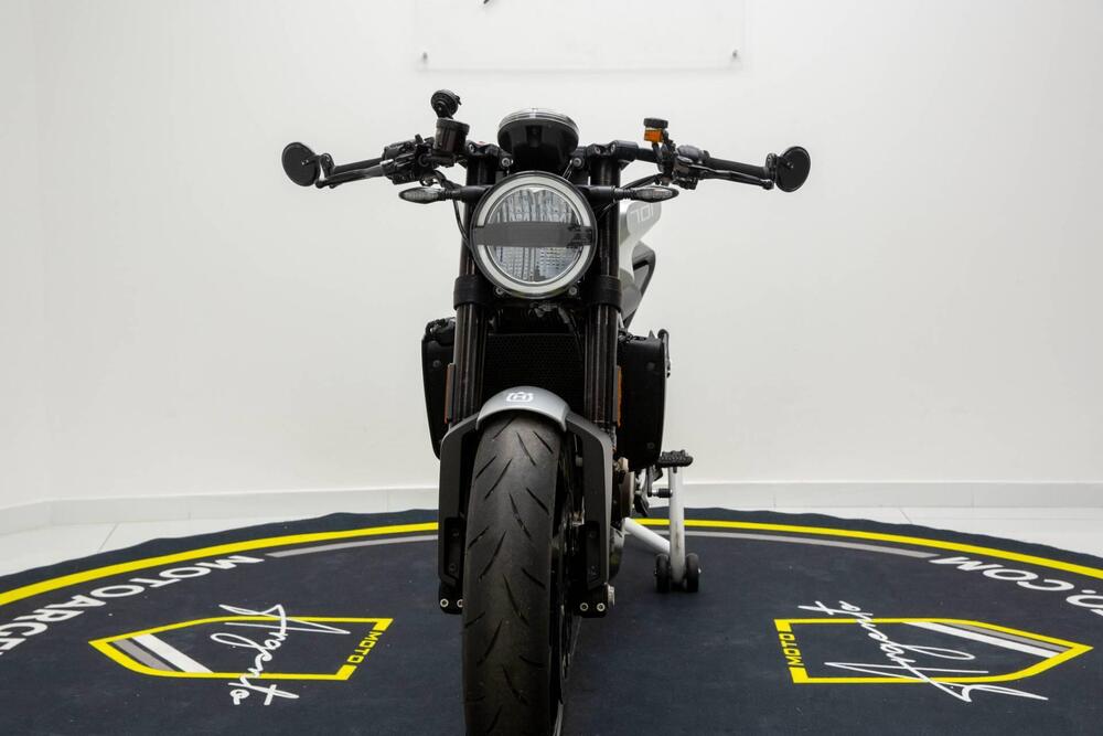 Husqvarna Vitpilen 701 (2020) (6)