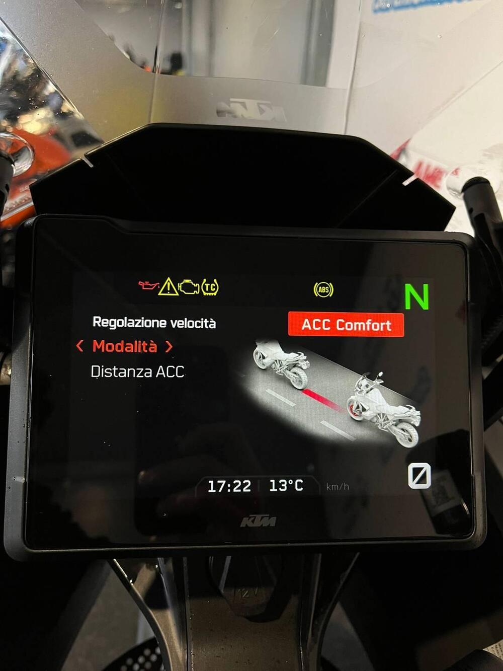 KTM 1290 Super Adventure S (2022 - 25) (8)