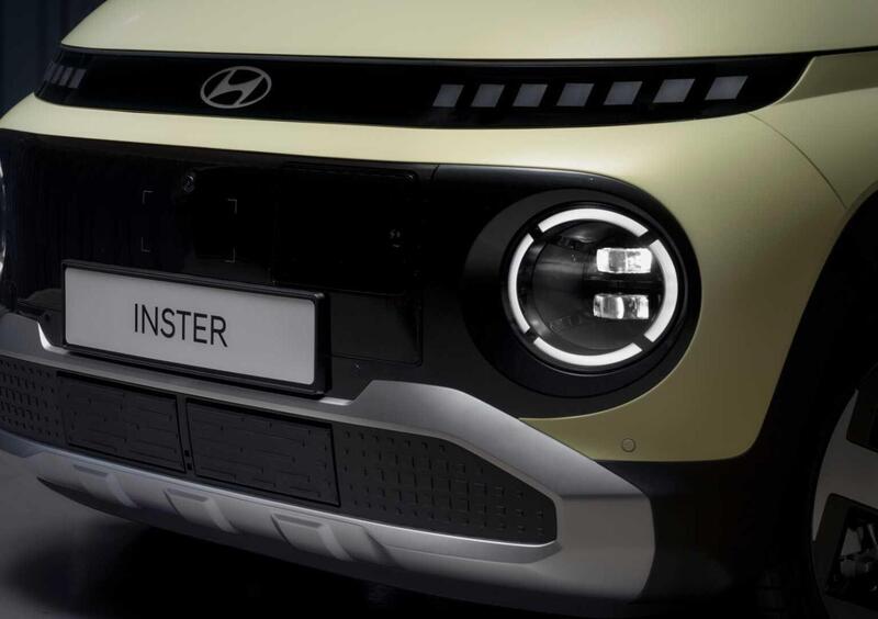 Hyundai Inster (2024-->>) (17)