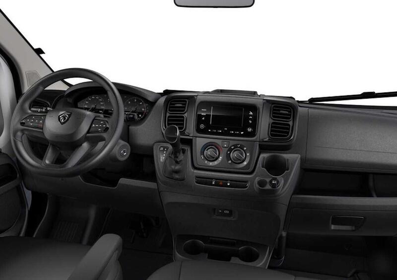 Peugeot Boxer Cabinato (2023-->>) (5)