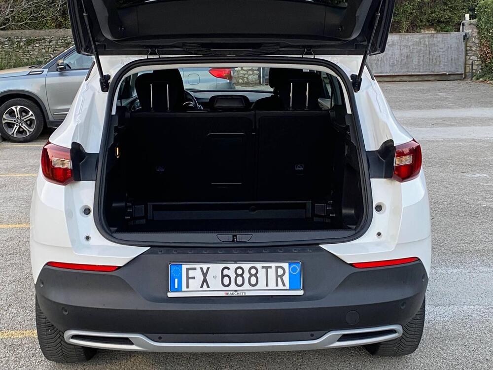 Opel Grandland X usata a Brescia (6)