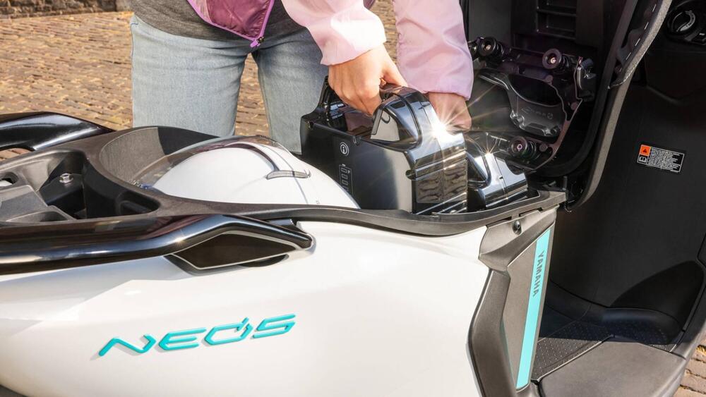 Yamaha Neo's L1e Dual Battery (2023 - 25) (9)