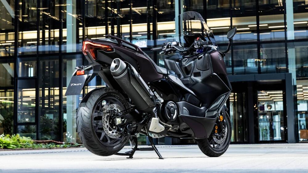 Yamaha T-Max 560 Tech Max (2022 - 24) (8)