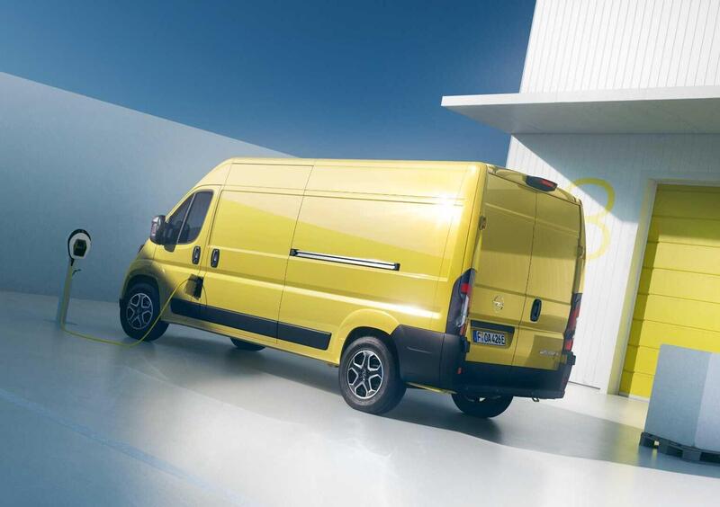 Opel Movano (2023-->>) (5)