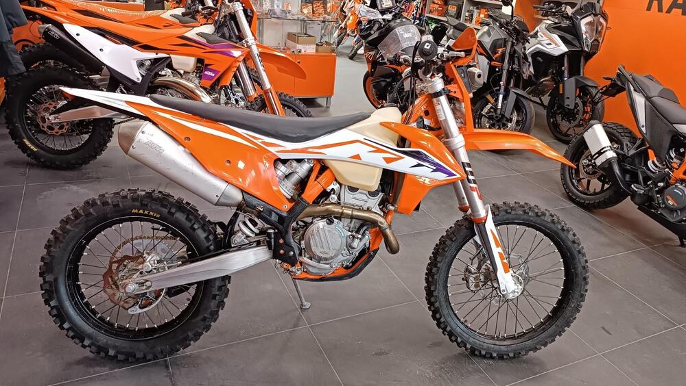 KTM 350 EXC-F (2023) (4)