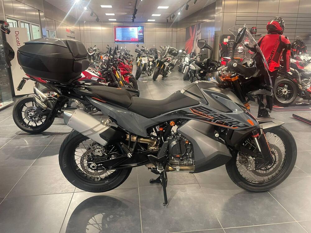 KTM 890 Adventure (2022) (5)