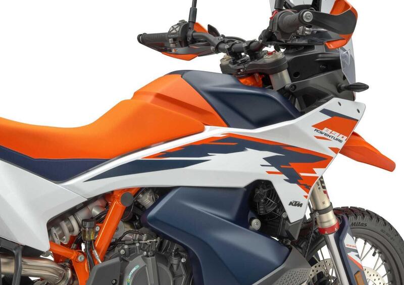 KTM 890 Adventure 890 Adventure R (2025) (5)